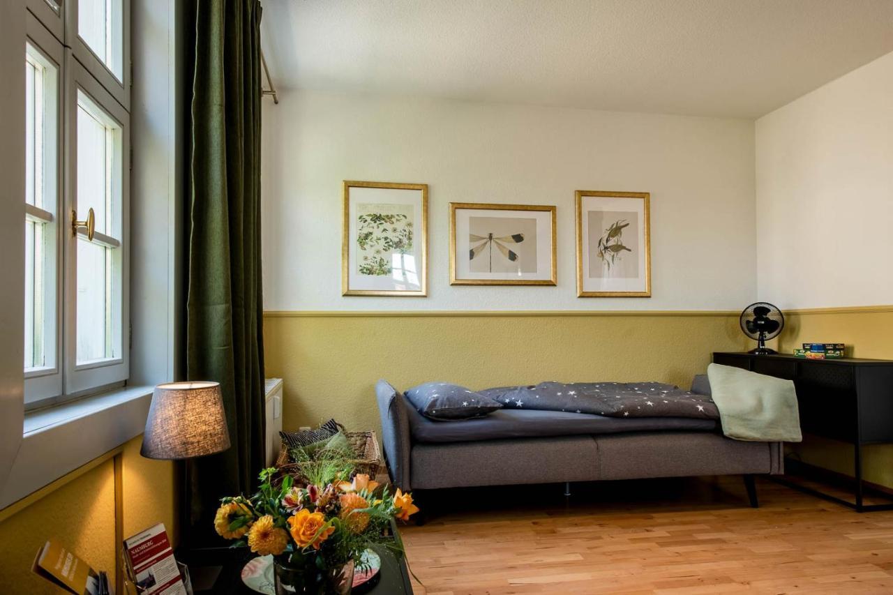 Ferienwohnung Am Dom Наумбург Экстерьер фото